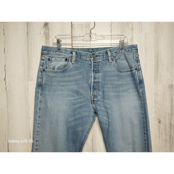 Levi's 501 Jeans 34x32 Straight Leg (36x31.5 Actual) - Picture 3 of 6